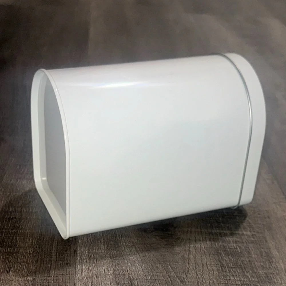 💞 White Metal Kids Toy Mailbox
